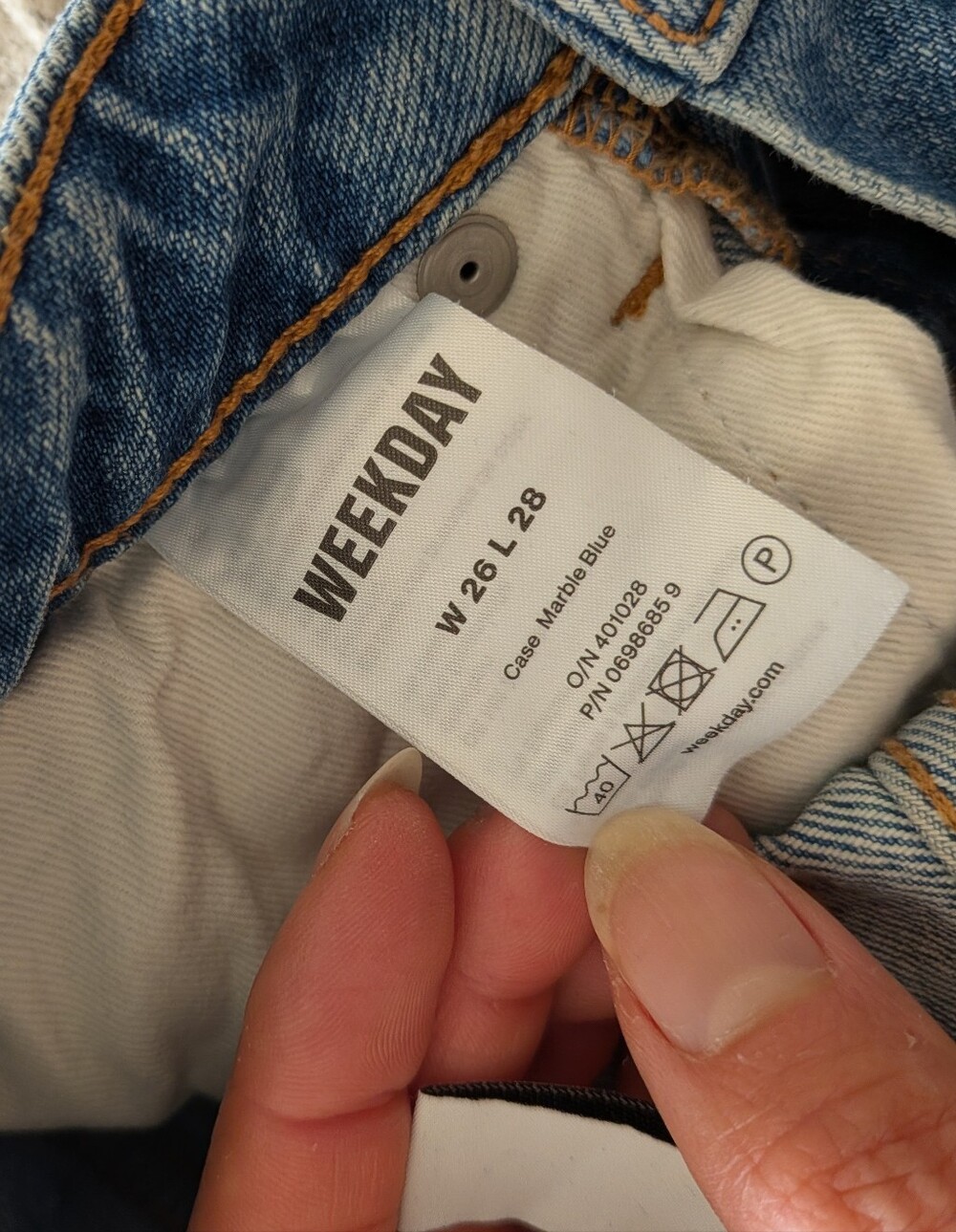 Weekday Case Jeans - Picture 3 of 4